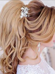 Высокие / Собранные, С аксессуарами / Цветами / Фатой от Anastasiya beverly hills 1