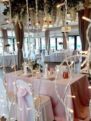 Столы и стулья гостей / Банкет в Рустик от SE ART WORK 1