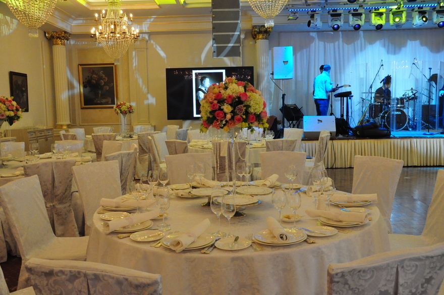 Классика, Эко в Ресторан / Банкетный зал от Студия декора и флористики Счастливые люди 10