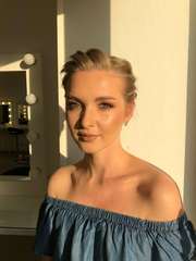 Высокие / Собранные, Пучок, С плетением от Свадебный стилист-визажист Дарья Бачурина 1