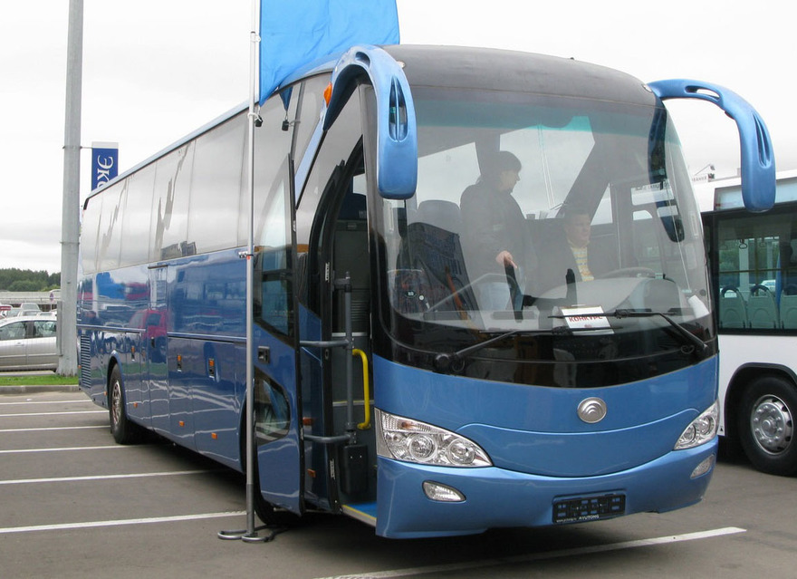 Автобус Yutong, на 47 чел. от EXTRABUS 1