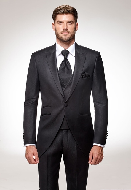 Тройка, Двубортный Черный костюм-тройка для жениха Larissa Adimo Cerimonia от Дом изысканной мужской одежды Волшебная свадьба 2