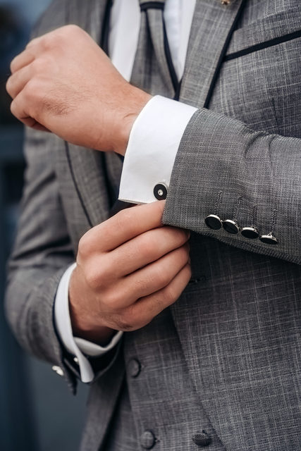 Тройка Мужской костюм-тройка Essen Adimо от Дом изысканной мужской одежды Волшебная свадьба 3