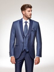 Тройка Мужской костюм-смокинг Parma ADIMO Cerimonia от Дом изысканной мужской одежды Волшебная свадьба 1