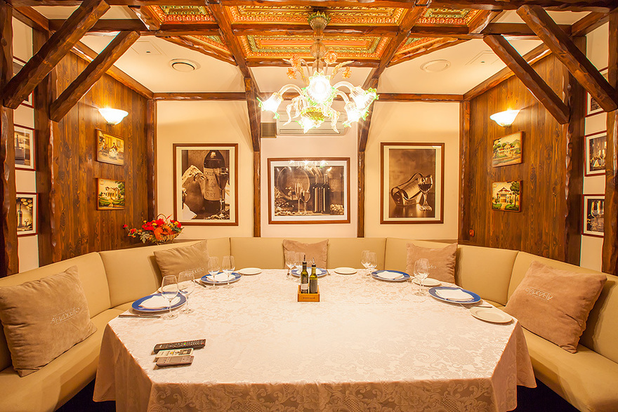 Интерьер в ресторане "Анджело" Ресторан Анджело 21