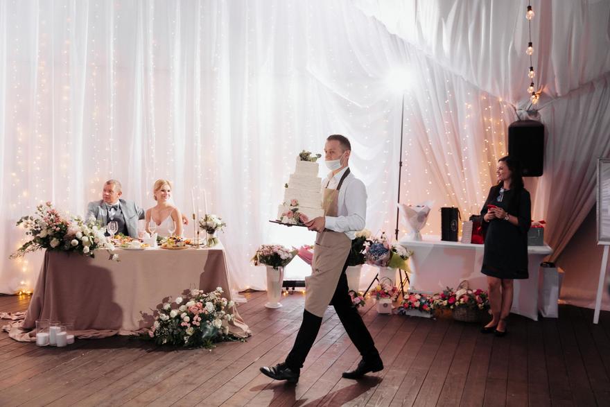 Свадьбы в яхт-клубе «Парк Рублево» Шатры в парке Рублево 12