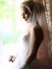 Высокие / Собранные, Пучок от Свадебный стилист Виктория Брайт 1