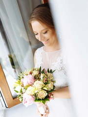 Высокие / Собранные, Пучок от Свадебный стилист Виктория Брайт 1