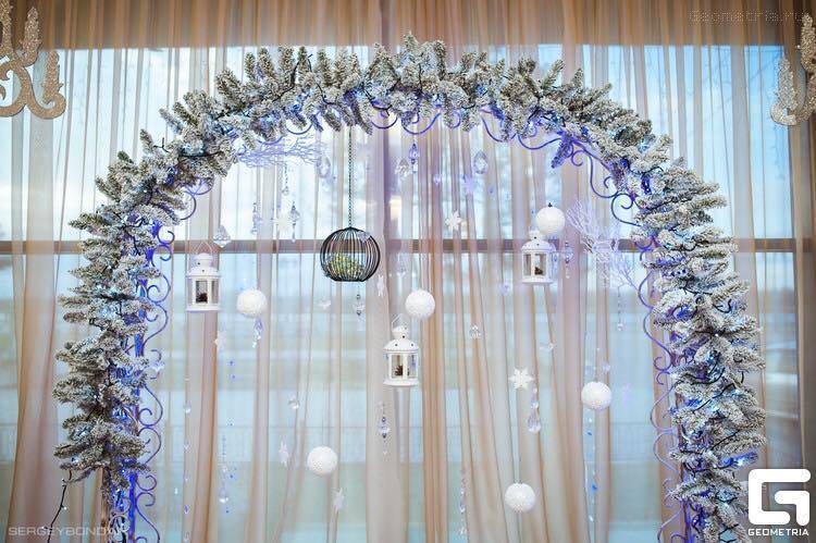 Классика, Зимняя в Ресторан / Банкетный зал от Студия декора Праздник - декор 3