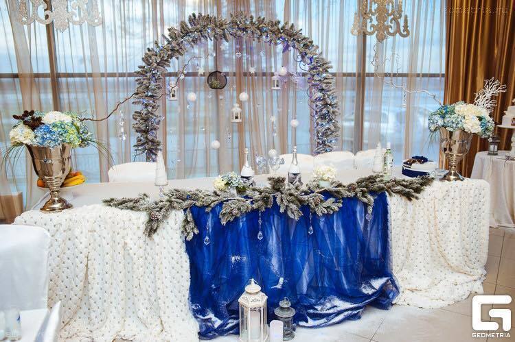 Классика, Зимняя в Ресторан / Банкетный зал от Студия декора Праздник - декор 10