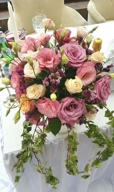 Классика в На веранде от Студия свадеб Дуэт 13