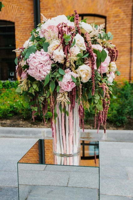 Эко, Винтаж / Ретро в Лофт, Ресторан / Банкетный зал от Студия флористики и декора Floral Studio 8