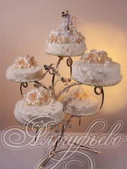 Мастика Многоярусный 1 от Кондитерская Алтуфьево