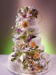 Мастика Многоярусный 1 от Кондитерская Алтуфьево