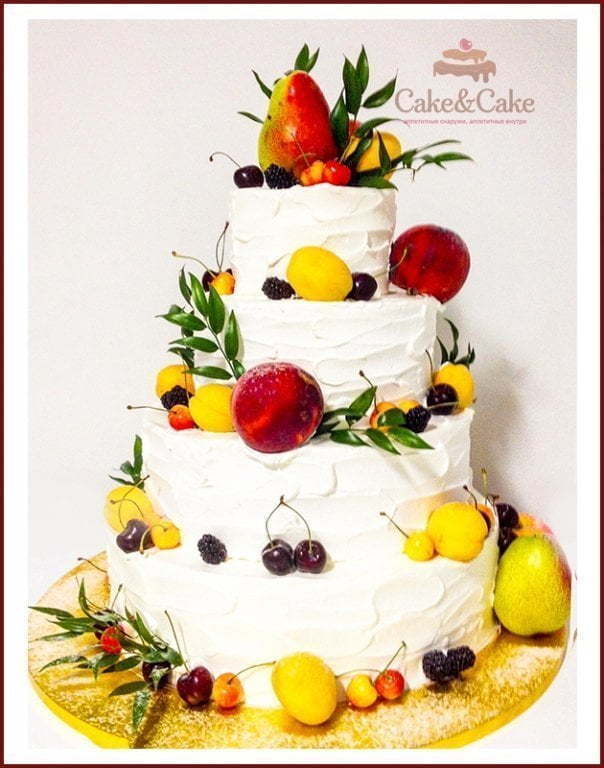 Апельсин энгельс. Торт с мастикой и фруктами. Свадебный торт с тропическими фруктами. Свадебный прямоугольный торт с фруктами. Торт тропические фрукты без мастики.