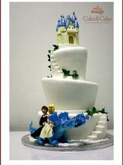 Мастика Многоярусный 2 от Кондитерская Сake & Сake