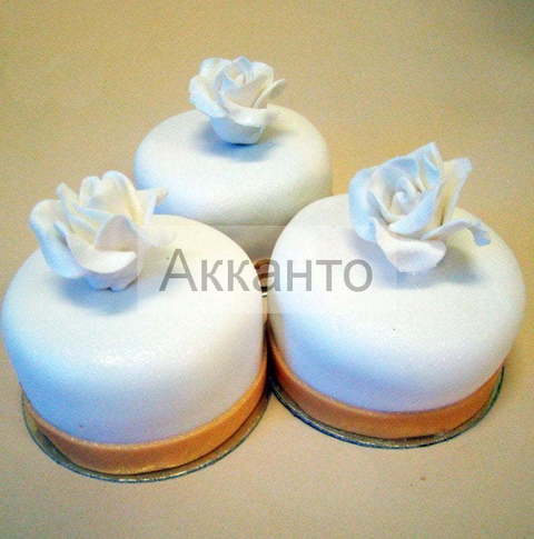 Мастика Двухъярусные 2 от Кондитерская Акканто