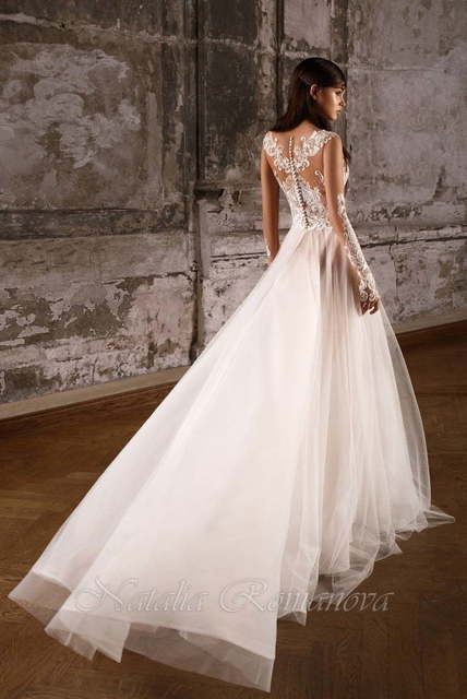 Свадебное платье Беатриче. Силуэт А-силуэт. Цвет Айвори / Капучино, Белый / Молочный, Персик / Оранжевый. Вид 2