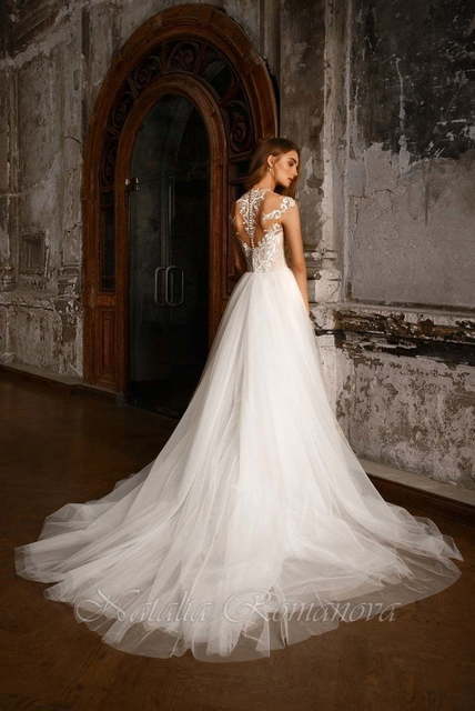 Свадебное платье Александри. Силуэт А-силуэт. Цвет Айвори / Капучино, Белый / Молочный. Вид 3