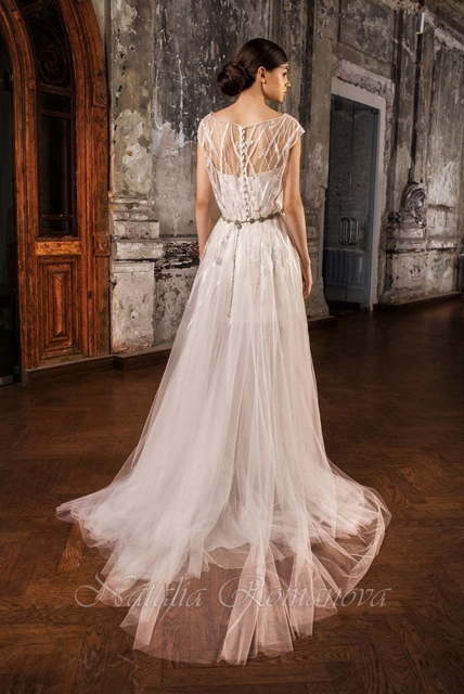 Свадебное платье Юниа. Силуэт А-силуэт, Прямое. Цвет Белый / Молочный. Вид 2