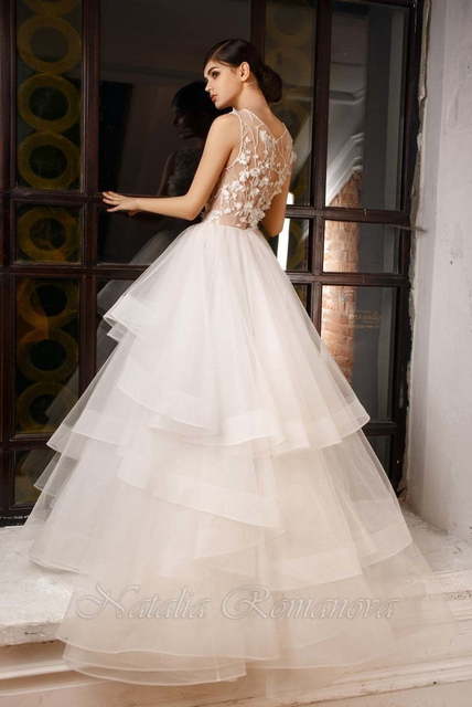 Свадебное платье Фэнтези. Силуэт Пышное, А-силуэт. Цвет Белый / Молочный. Вид 2