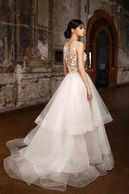 Свадебное платье Фэнтези. Силуэт Пышное, А-силуэт. Цвет Белый / Молочный. Вид 3