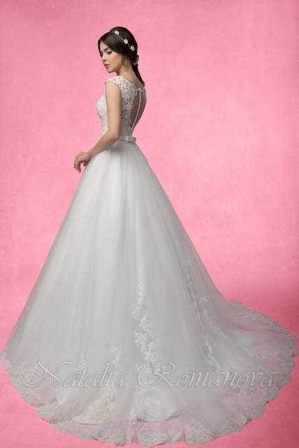 Свадебное платье Фонтени. Силуэт Пышное, А-силуэт. Цвет Белый / Молочный. Вид 3