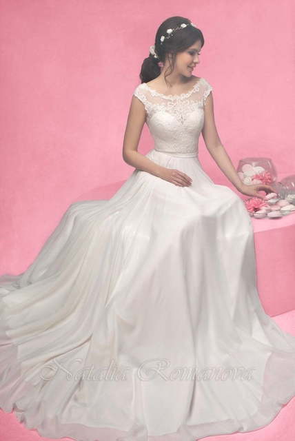 Свадебное платье Кира 2. Силуэт А-силуэт, Прямое. Цвет Белый / Молочный. Вид 3