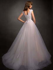 Свадебное платье Берта. Силуэт Пышное, А-силуэт. Цвет Пепельный / Металлик, Персик / Оранжевый. Вид 2