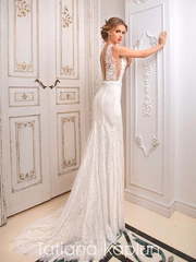 Свадебное платье Djina. Силуэт Пышное, А-силуэт, Прямое. Цвет Белый / Молочный, Айвори / Капучино. Вид 2