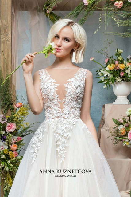 Свадебное платье Лилиан. Силуэт Пышное, А-силуэт. Цвет Айвори / Капучино, Белый / Молочный, Персик / Оранжевый. Вид 4