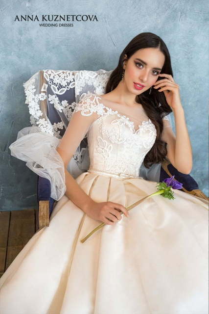 Свадебное платье Арлет. Силуэт А-силуэт. Цвет Айвори / Капучино, Белый / Молочный, Персик / Оранжевый. Вид 3