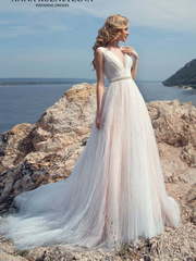 Свадебное платье Аделина. Силуэт А-силуэт. Цвет Белый / Молочный, оттенки Розового. Вид 1