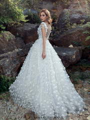 Свадебное платье Орнелла. Силуэт Пышное, А-силуэт. Цвет Белый / Молочный. Вид 2