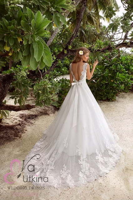 Свадебное платье Вероника. Силуэт А-силуэт. Цвет Белый / Молочный. Вид 2