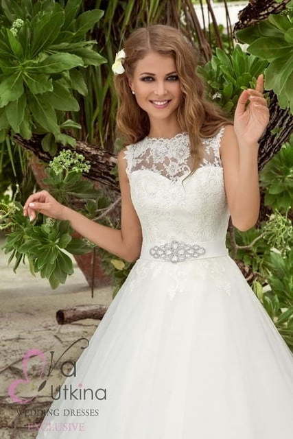 Свадебное платье Вероника. Силуэт А-силуэт. Цвет Белый / Молочный. Вид 3