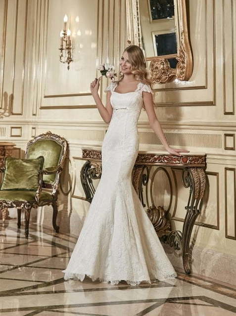 Свадебное платье Эвелина. Силуэт Рыбка, А-силуэт. Цвет Айвори / Капучино, Белый / Молочный. Вид 3