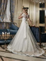 Свадебное платье Эрика. Силуэт А-силуэт. Цвет Белый / Молочный. Вид 2