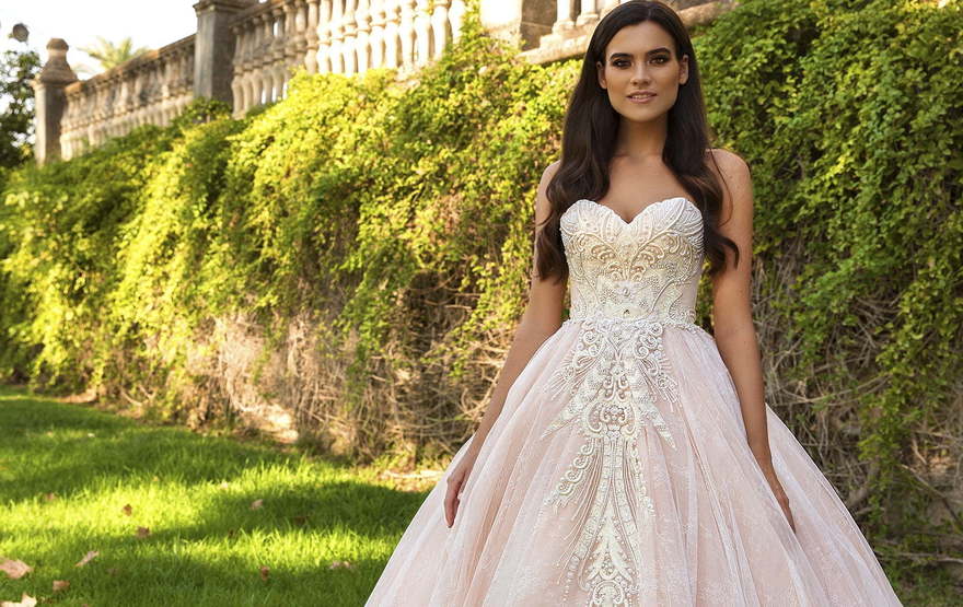 Свадебное платье Marvella. Силуэт Пышное, А-силуэт. Цвет Айвори / Капучино, оттенки Розового. Вид 3