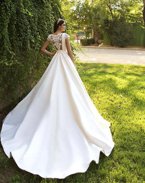 Свадебное платье Medelin. Силуэт А-силуэт, Прямое. Цвет Белый / Молочный. Вид 2