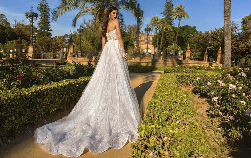 Свадебное платье Gorgina. Силуэт А-силуэт, Прямое. Цвет Айвори / Капучино, Белый / Молочный. Вид 2