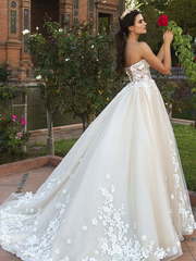 Свадебное платье Andie. Силуэт Пышное, А-силуэт. Цвет Персик / Оранжевый, оттенки Розового. Вид 2