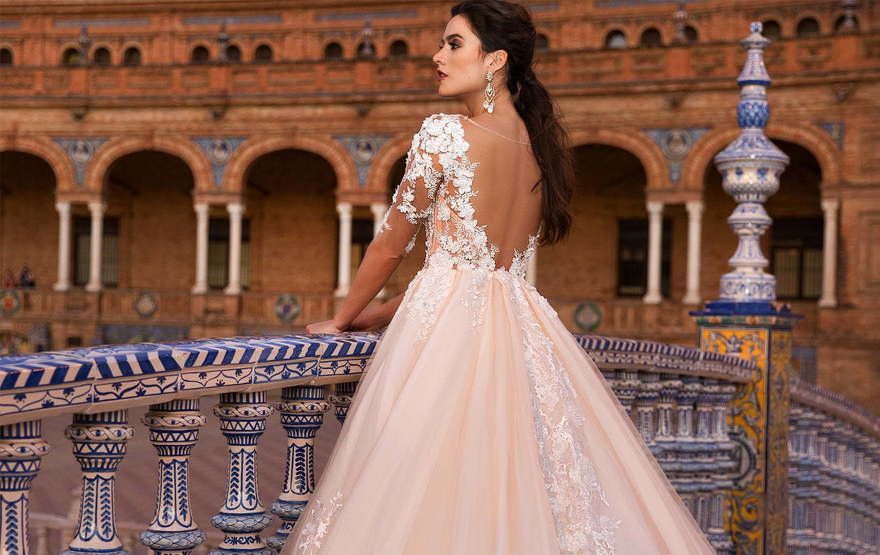 Свадебное платье Gemma. Силуэт Пышное, А-силуэт. Цвет Персик / Оранжевый, оттенки Розового. Вид 3