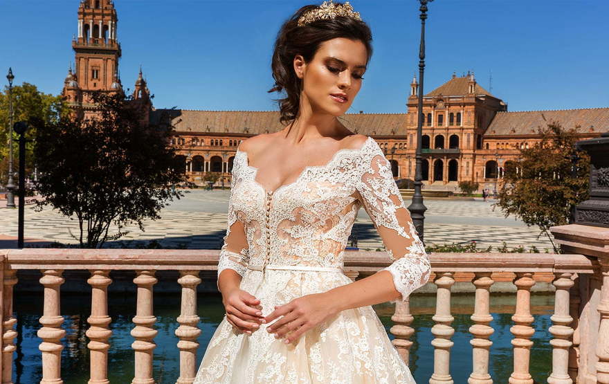 Свадебное платье Amelia. Силуэт Пышное, А-силуэт. Цвет Айвори / Капучино, Персик / Оранжевый. Вид 3