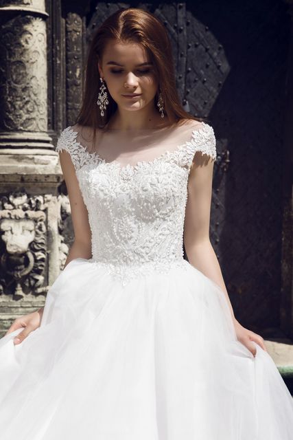 Свадебное платье Maram. Силуэт Пышное, А-силуэт. Цвет Белый / Молочный. Вид 3