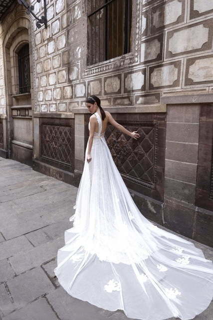 Свадебное платье Rossana. Силуэт А-силуэт, Прямое. Цвет Белый / Молочный. Вид 2