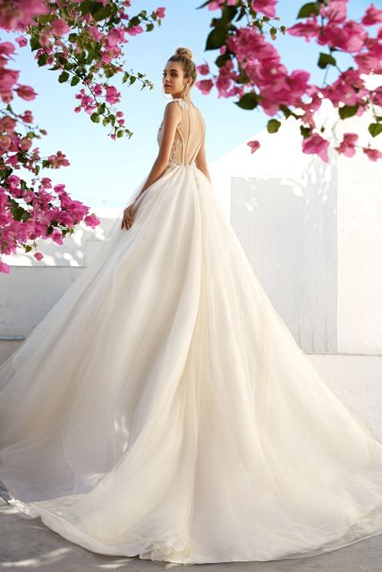 Свадебное платье Prue. Силуэт А-силуэт. Цвет Айвори / Капучино, Белый / Молочный. Вид 2