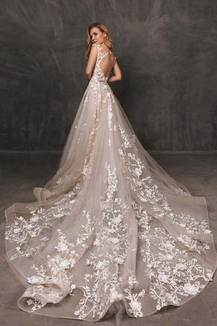 Свадебное платье Hizer. Силуэт А-силуэт, Рыбка. Цвет Айвори / Капучино. Вид 2