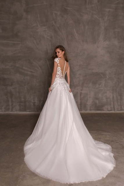 Свадебное платье Sandra. Силуэт А-силуэт. Цвет Белый / Молочный. Вид 2