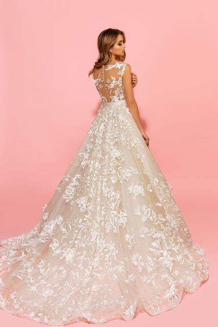 Свадебное платье Sandy. Силуэт Пышное, А-силуэт. Цвет Айвори / Капучино, Персик / Оранжевый. Вид 2